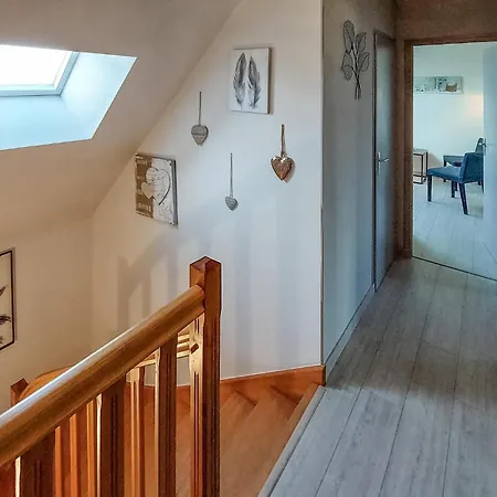 3 Bedroom Pet Friendly In *